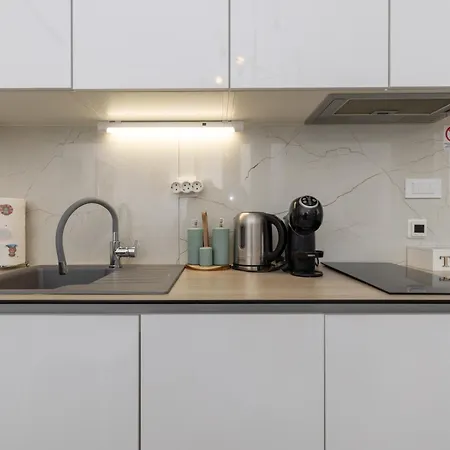 Luka Apartment *